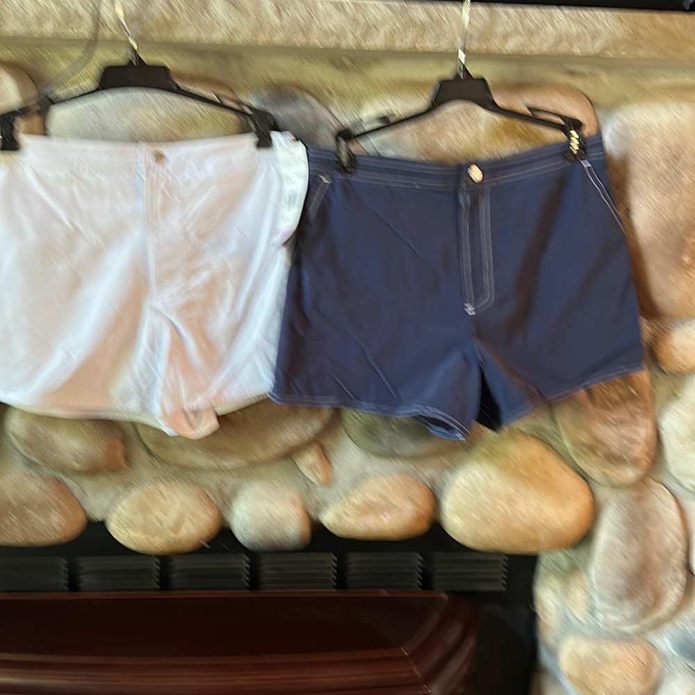 Women’s swim bottoms